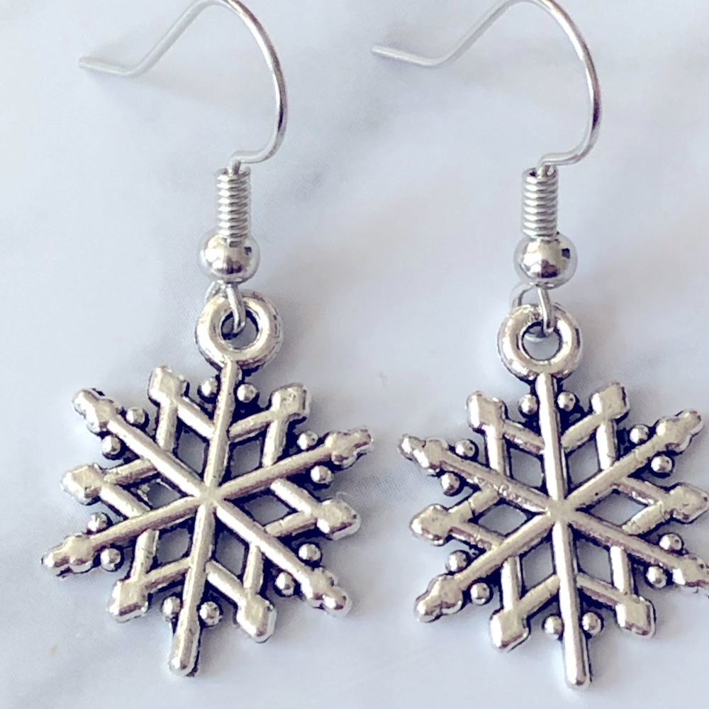 New Snowflake Winter Christmas Holiday Cute Fun Handmade Earrings Frozen Gifts